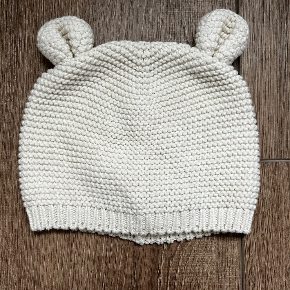 Baby Gap Bear Beanie 0-3m